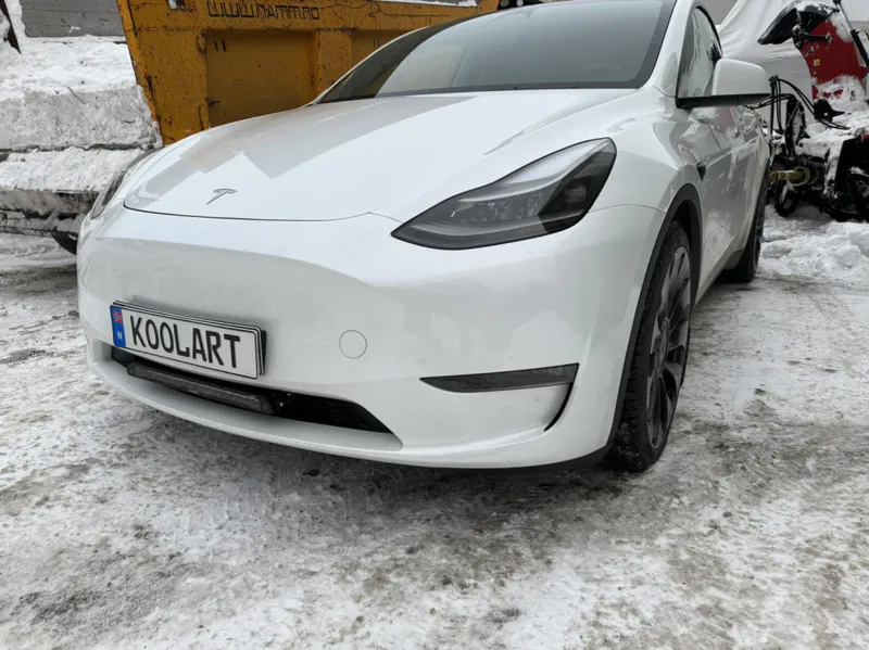 Ekstra lys pakke Lazer Elite 18 Tesla Model Y og Model 3 