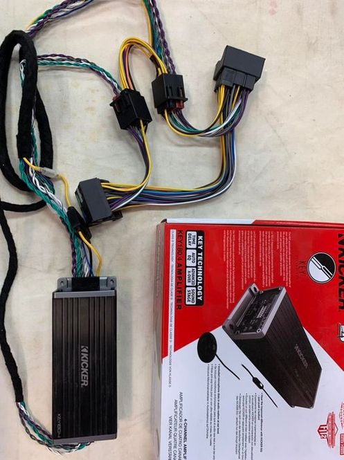 Hovedbilde Kicker KEY2004 forsterker  4x50 DSP Med quadlock tilkobling VW 